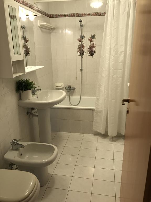 Villa Daniela Apartment Grado Buitenkant foto